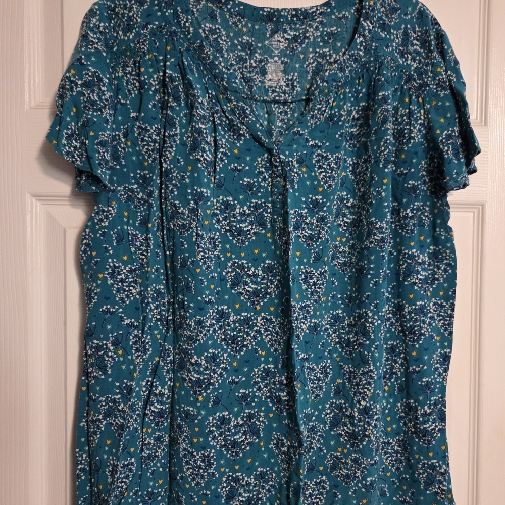 St. John's Bay Teal and White Patterned Blouse